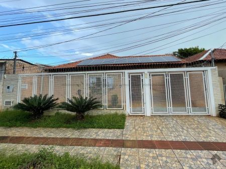 Casa-Térrea em Santo Antônio