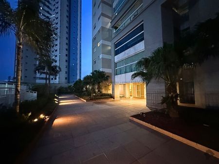 Apartamento em Vivendas do Bosque