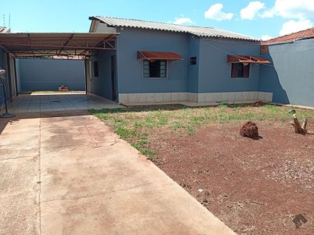 Casa-Térrea em Vila Nasser