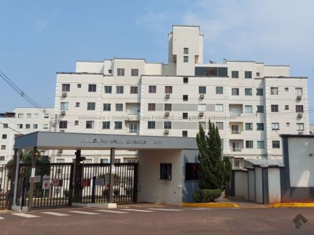 Apartamento em Monte Castelo