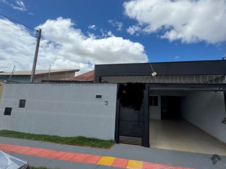 Casa-Térrea em Vila Nasser