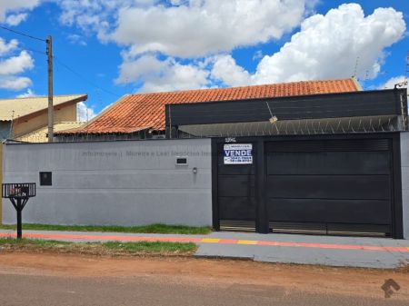 Casa-Térrea em Vila Nasser