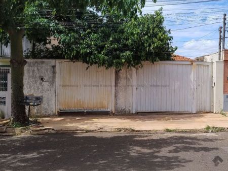Casa-Térrea em Amambaí