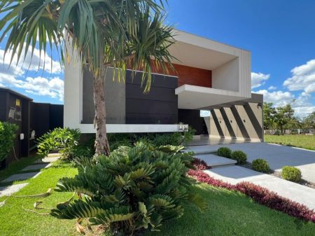 Casa-Térrea-Condomínio em Residencial Alphaville III