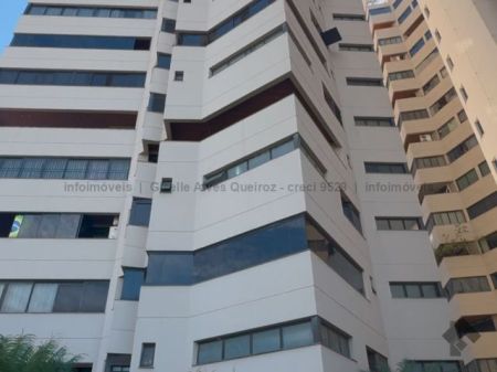 Apartamento em Centro