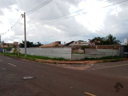 Terreno em Vila Nascente