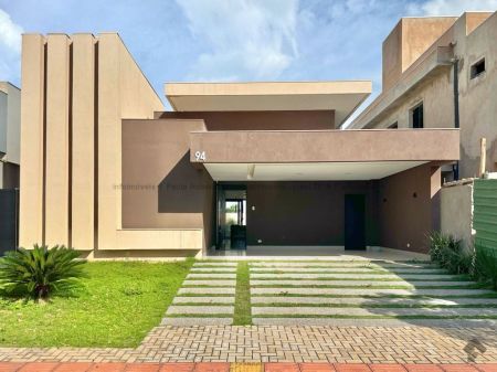 Casa-Térrea-Condomínio em Residencial Alphaville IV