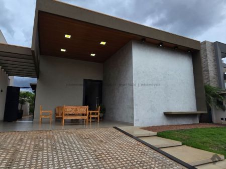Casa-Térrea-Condomínio em Residencial Alphaville II