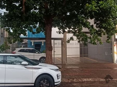 Casa Comercial em Santa Fé