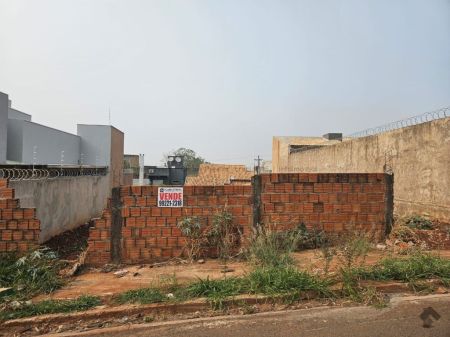 Terreno em Loteamento Água Limpa Park
