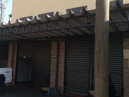 Sala / Salão / Loja em Vila Antônio Vendas