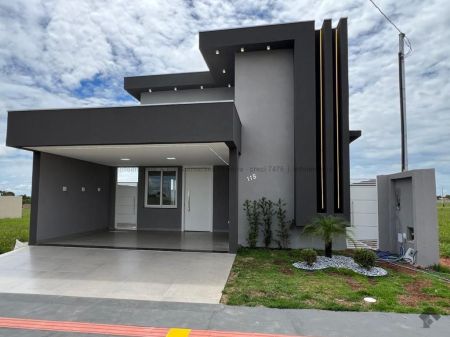 Casa-Térrea-Condomínio em Nova Lima