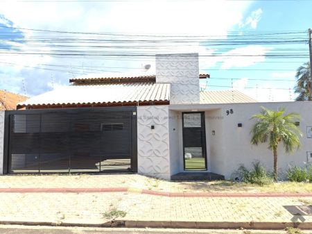 Casa-Térrea em Maria Aparecida Pedrossian