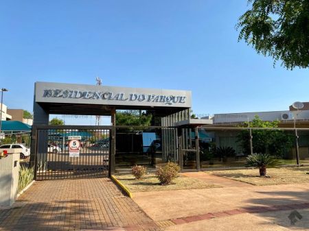 Apartamento em Jardim Veraneio