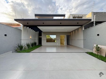 Casa-Térrea em Rita Vieira