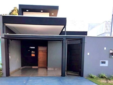 Casa-Térrea em Jardim Novo Horizonte