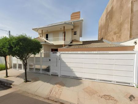 Casa Comercial em Chácara Cachoeira