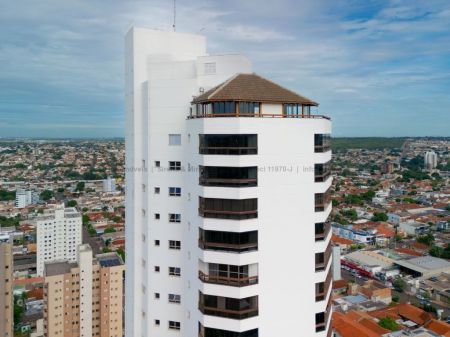 Apto. Cobertura / Duplex em São Francisco