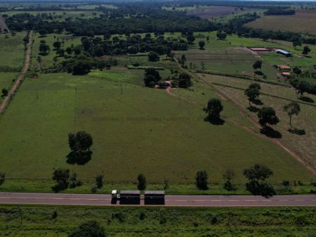 Chácara em Zona Rural