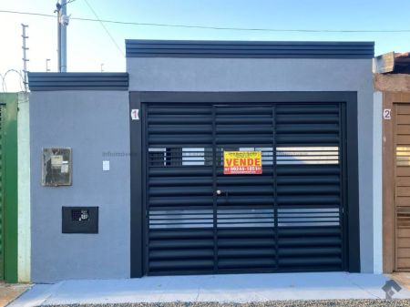 Casa-Térrea em Nova Campo Grande