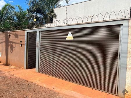 Casa-Térrea em Jardim das Nações