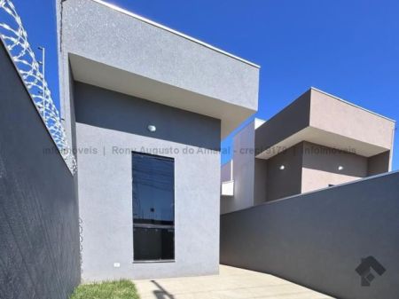 Casa-Térrea em Jardim Anache