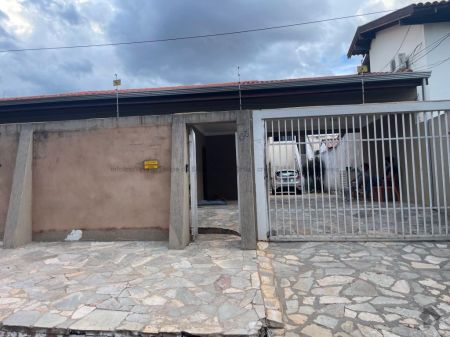 Casa-Térrea em Autonomista
