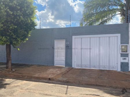 Imóvel Comercial em Jacy