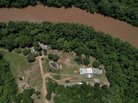 Fazenda em Zona Rural
