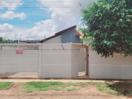 Casa-Térrea em Nova Campo Grande