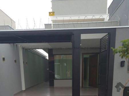 Casa-Térrea em Residencial Figueiras do Parque