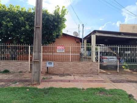 Casa-Térrea em Coophamat