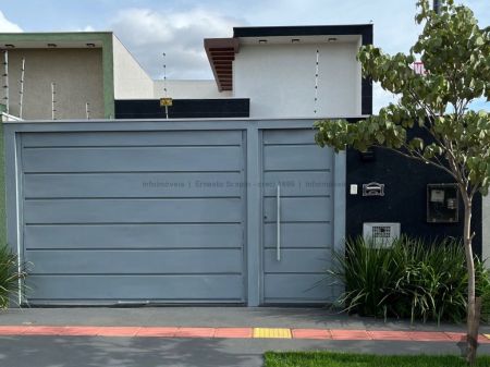 Casa-Térrea em Santo Antônio