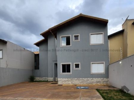 Apartamento em Jardim Paradiso
