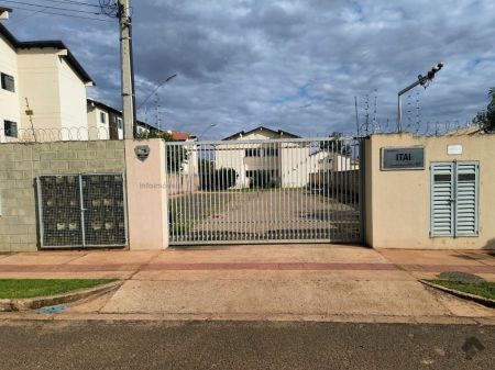 Apartamento em Centenário