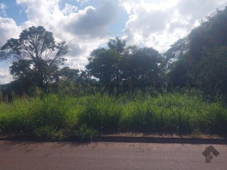 Terreno em Jardim Aeroporto