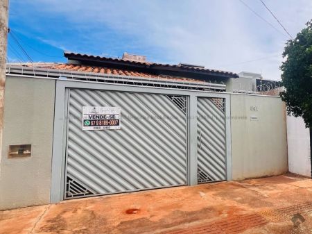Casa-Térrea em Coophavila II