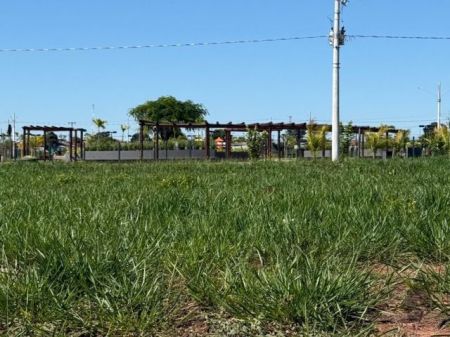 Terreno-Condomínio em Loteamento Reserva Santa Inês