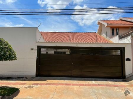Casa-Térrea em Carandá Bosque II