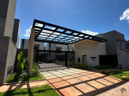 Sobrado-Condomínio em Rita Vieira