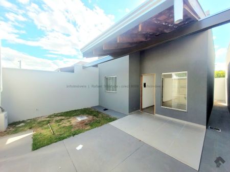 Casa-Térrea em Vila Marli