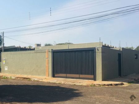 Casa-Térrea em Rita Vieira
