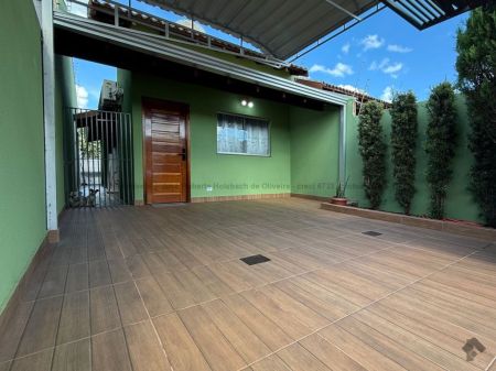 Casa-Térrea em Jardim Itamaracá