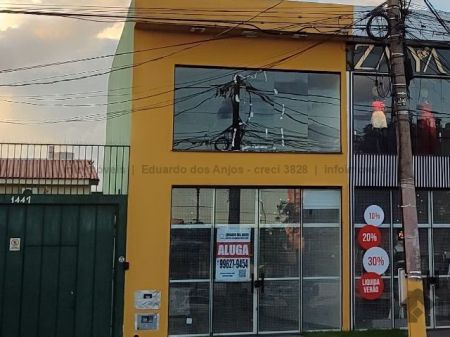 Sala / Salão / Loja em Centro