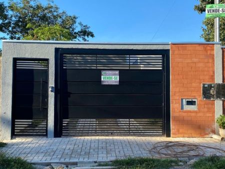 Casa-Térrea em Jardim Formoso