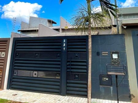 Casa-Térrea em Jardim das Nações
