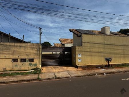 Casa-Térrea-Condomínio em Jardim Anache