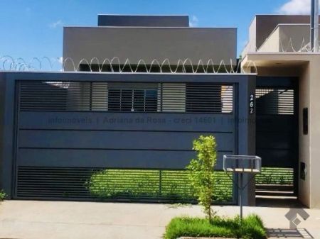 Casa-Térrea em Rita Vieira