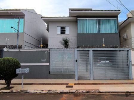 Sobrado em Vila Vilas Boas
