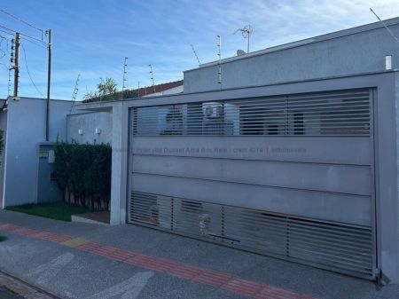 Casa-Térrea em Seminário